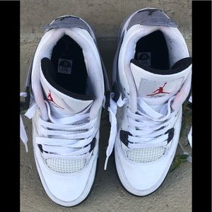 Jordan 4